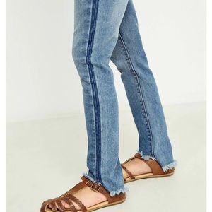 NWOT Hayden Girl Denim Stretch Jeans Size Small Fits like a 7/8